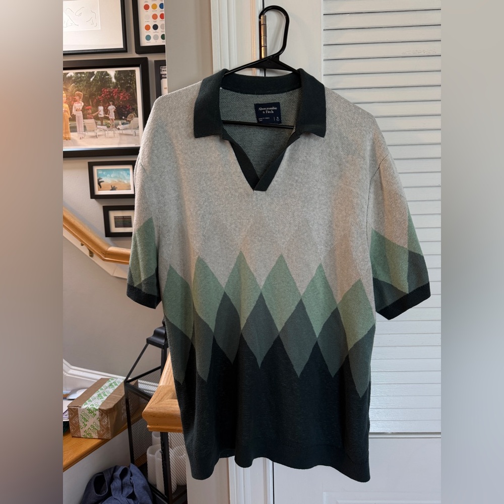 Abercrombie & Fitch Two-Tone Knit Polo Shirt
